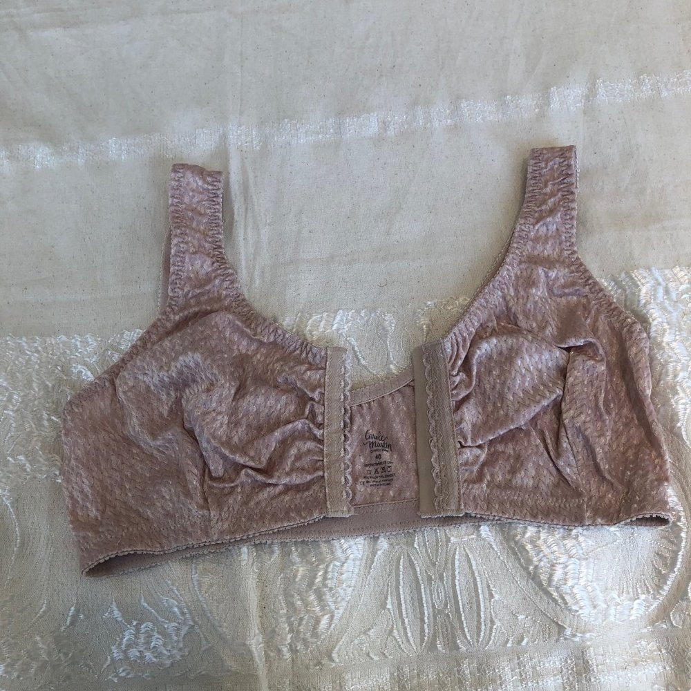 Wireless Front Closure Comfort Bra NWOT